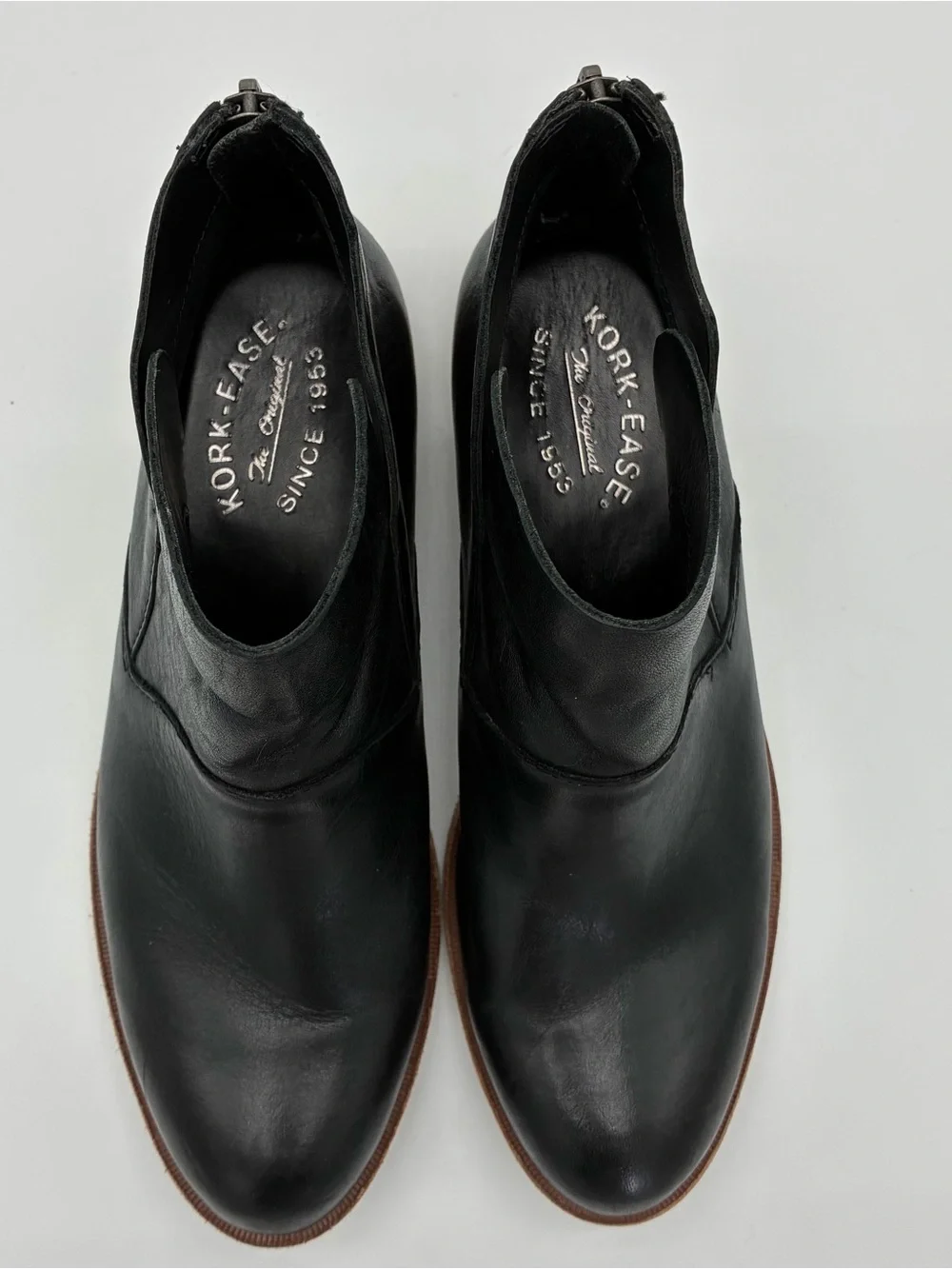 Kork-Ease Black Leather Back Zip Ankle Boots Size 7